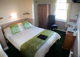 Kimberley Seafront 4* Scarborough